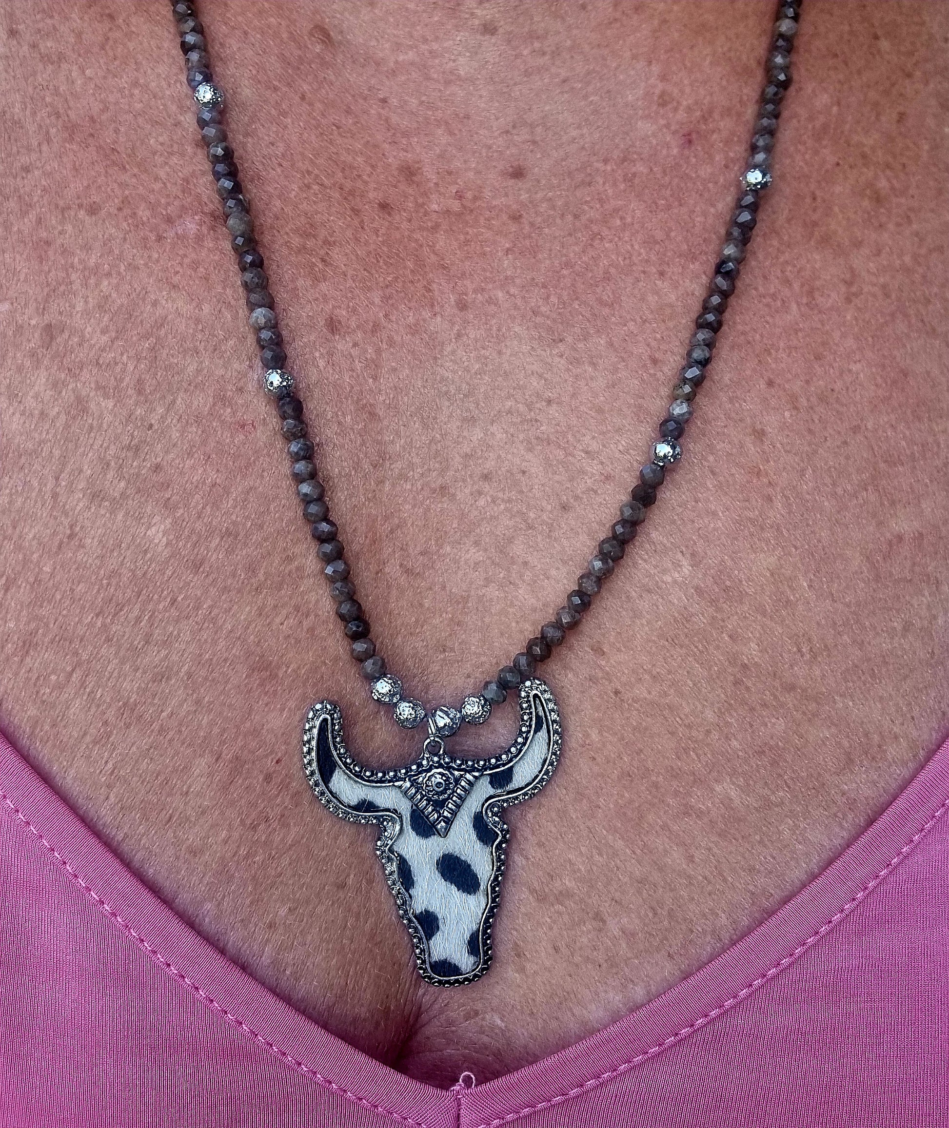 Collier "Ranch d'éclat" https://www.b-tao.be/