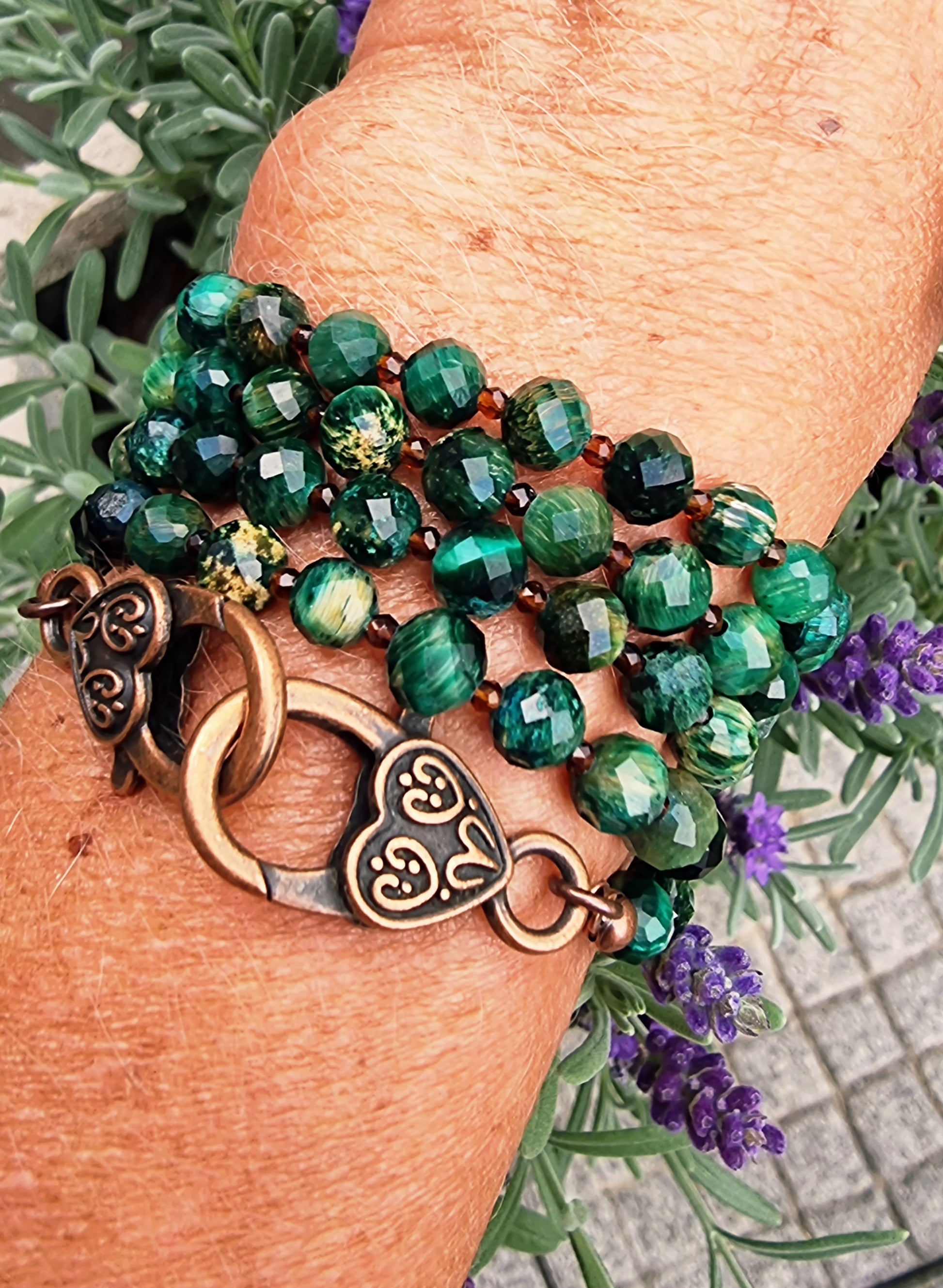 collier "Mahasiah Force Ancestrale" https://www.b-tao.be/