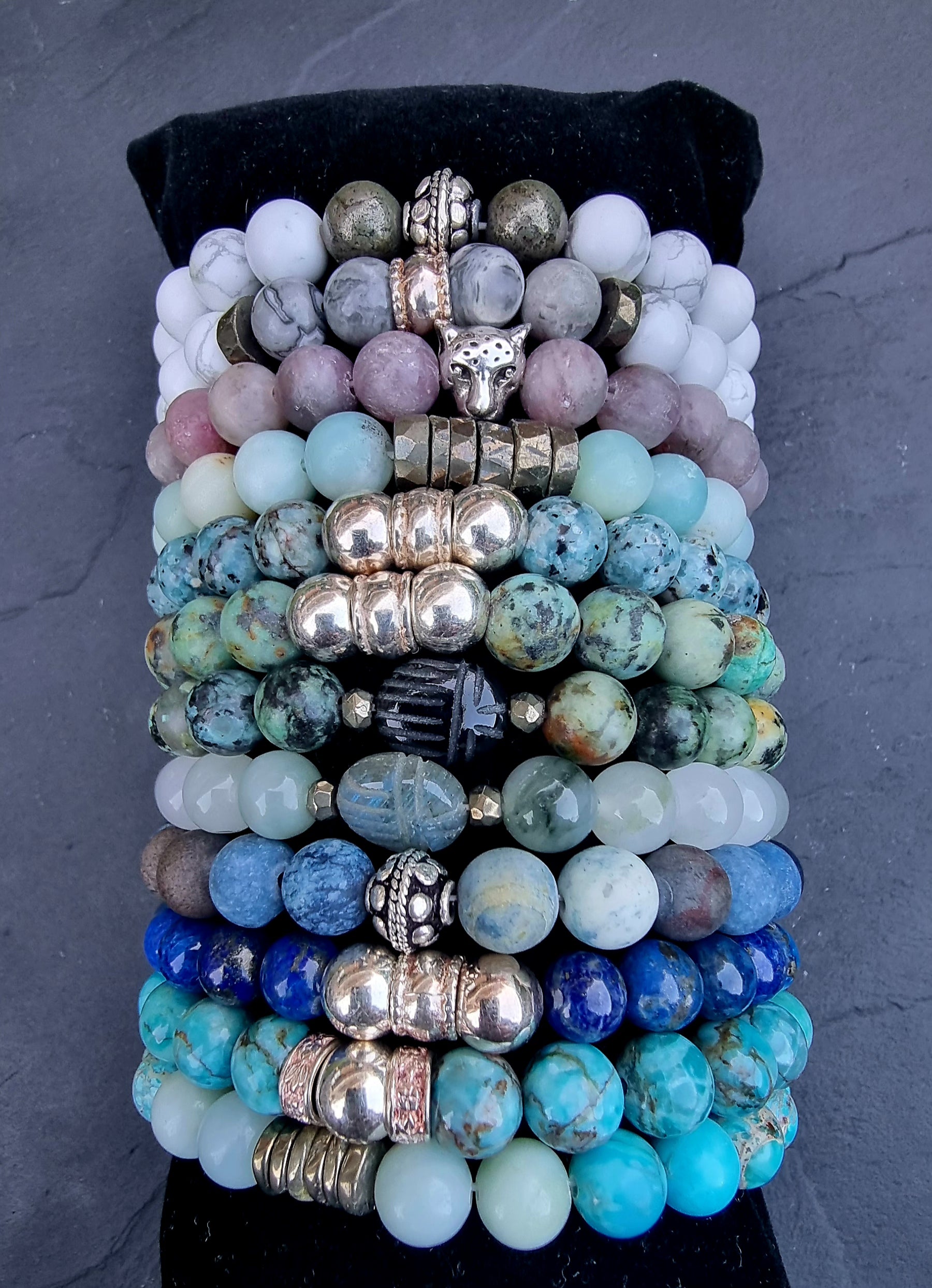 bracelet https://www.b-tao.be/
