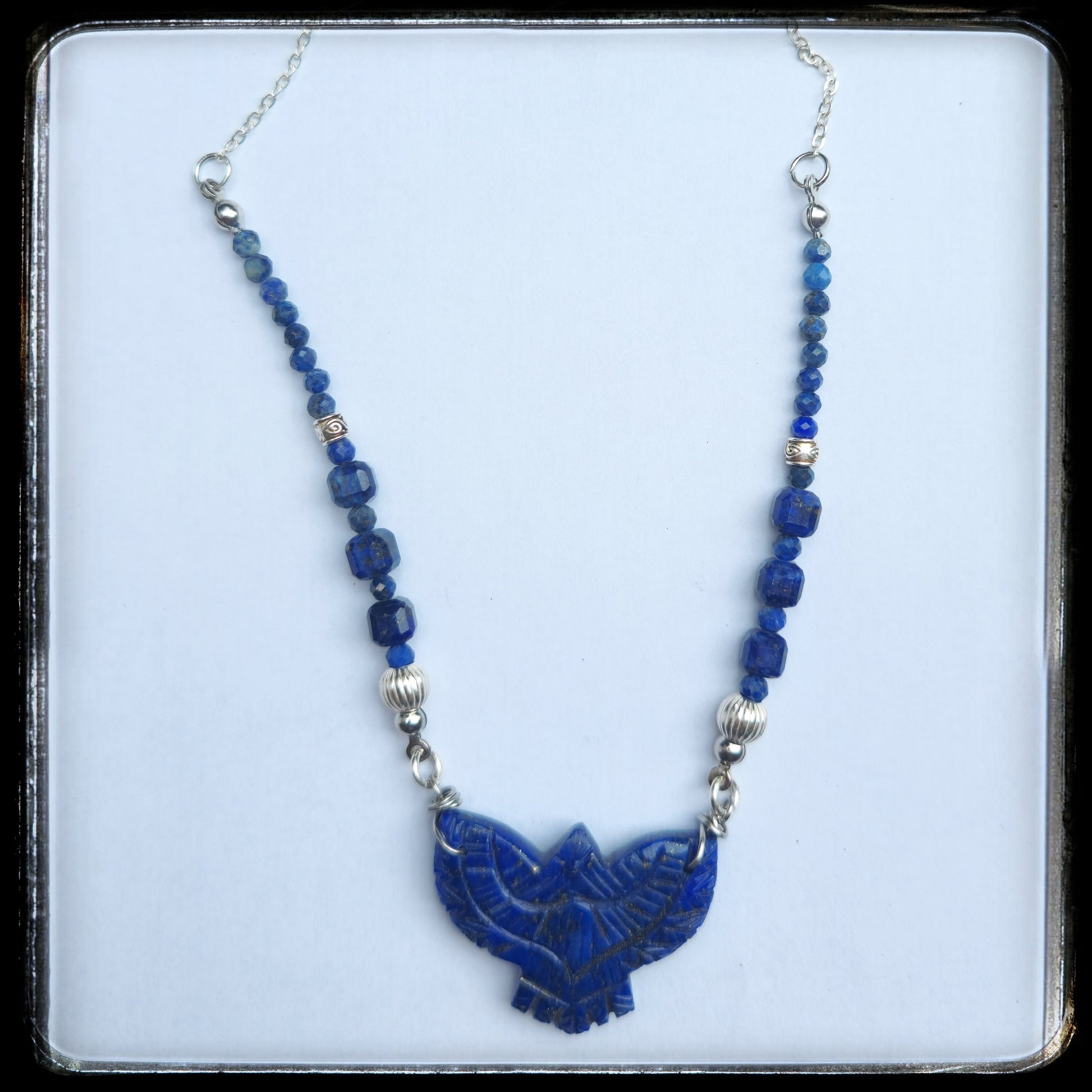 collier "Lueur d'Aigle" https://www.b-tao.be/