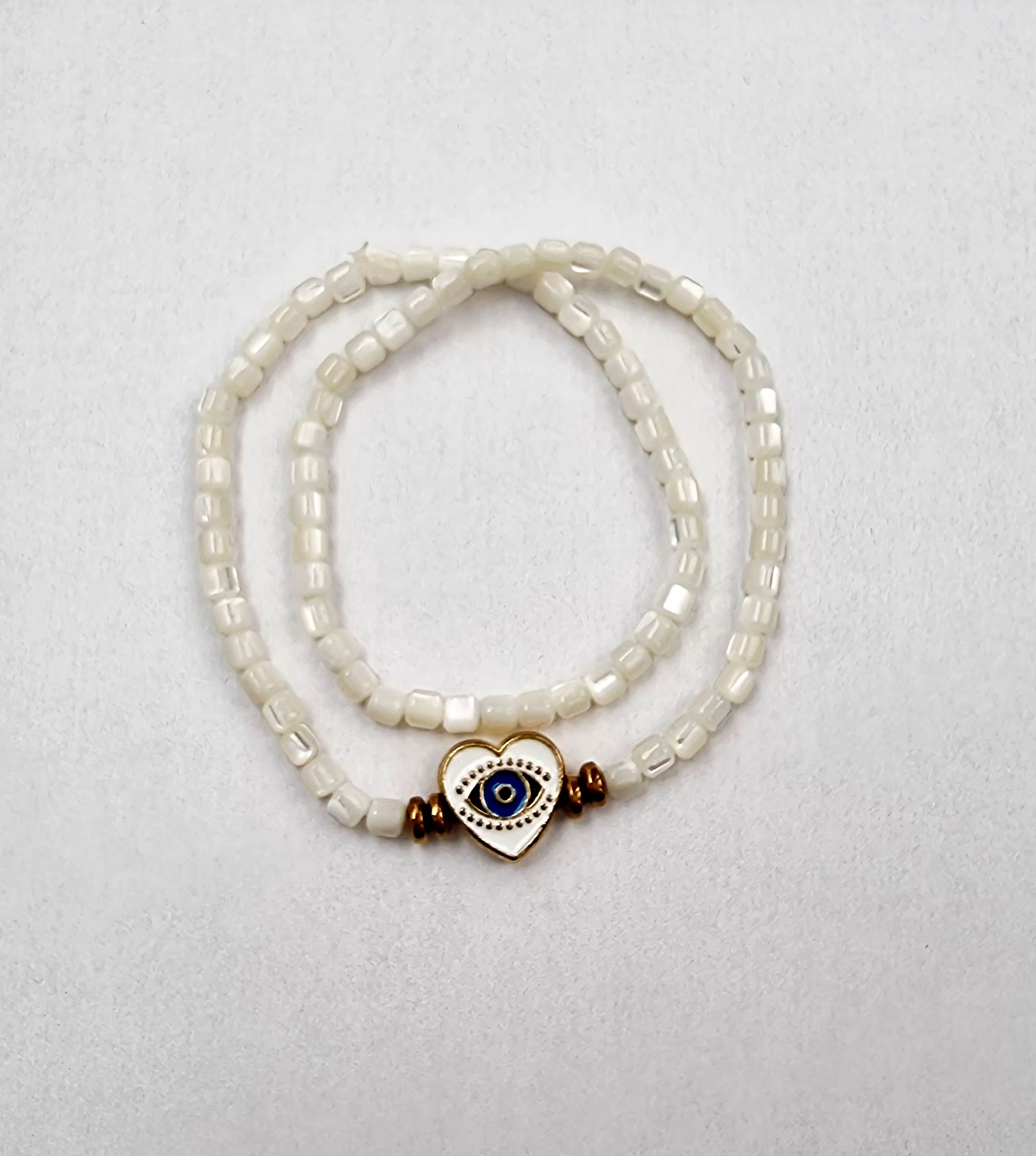 Bracelet "coeur de coquillage" https://www.b-tao.be/