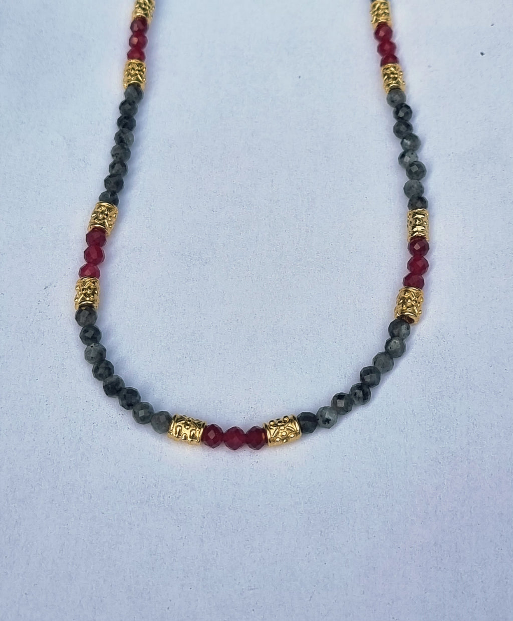 collier " Flamme d'Ombre " https://www.b-tao.be/
