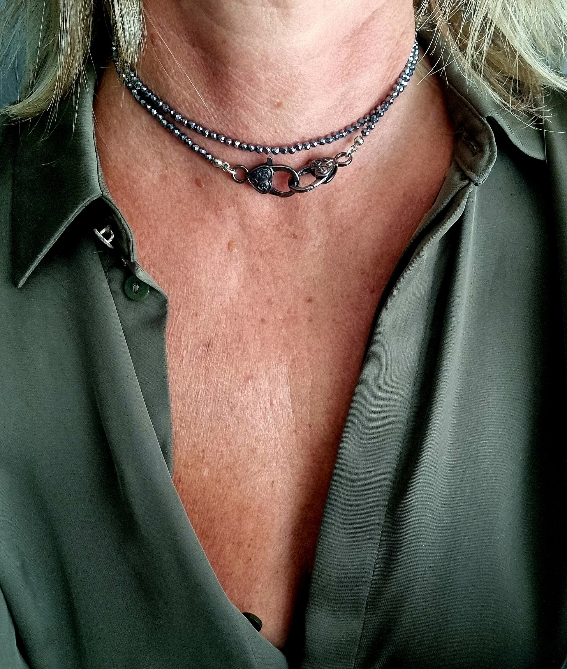 collier " Mahasiah Coeur d'Ombre " https://www.b-tao.be/