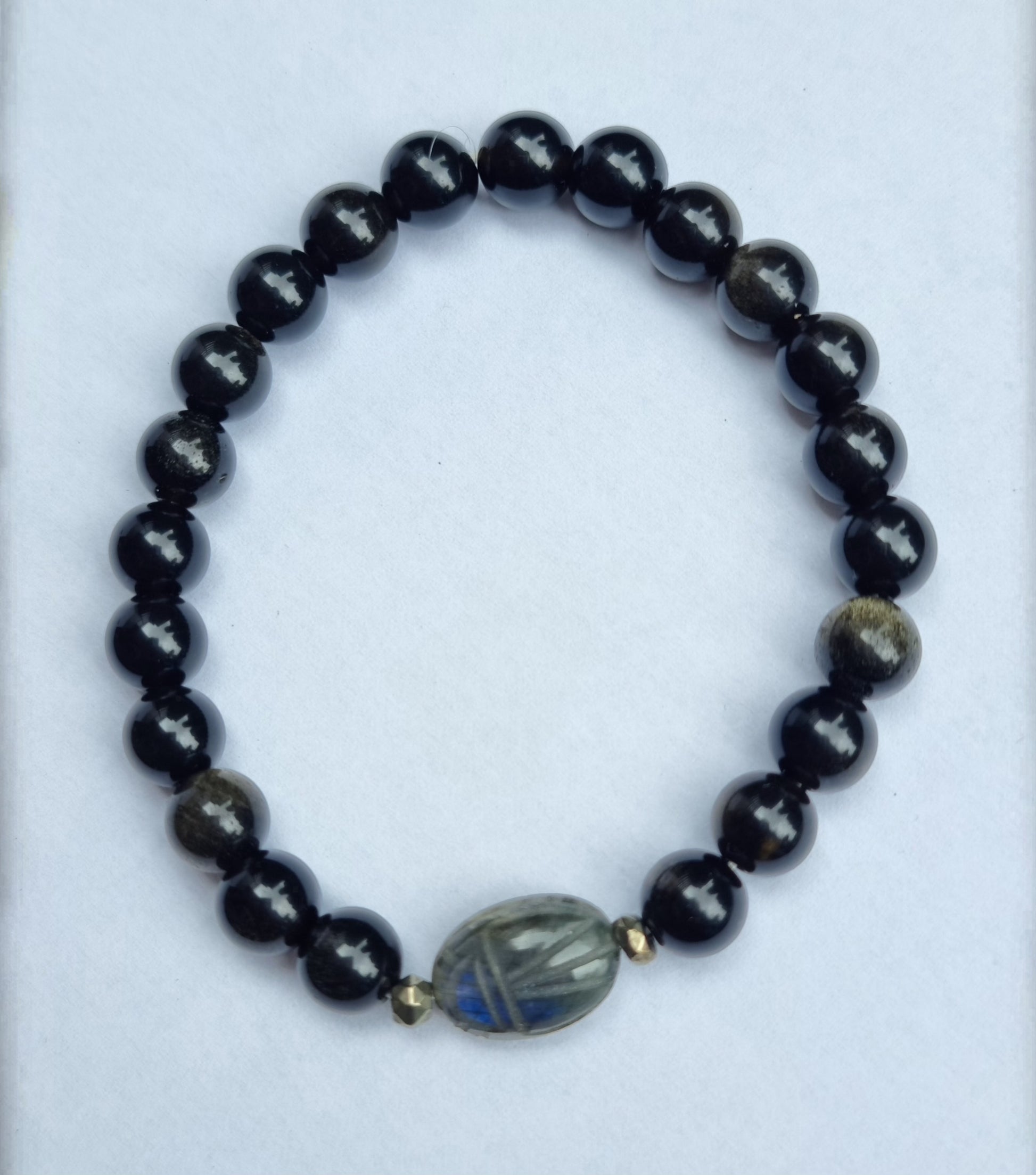 bracelet " Scarabée d'Ombre " https://www.b-tao.be/