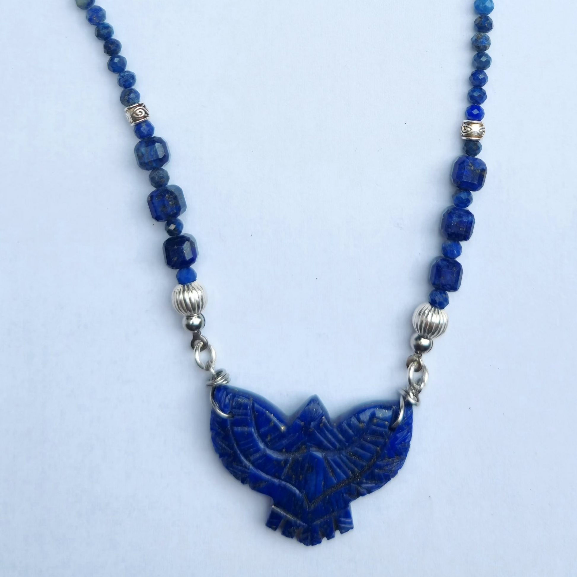 collier "Lueur d'Aigle" https://www.b-tao.be/