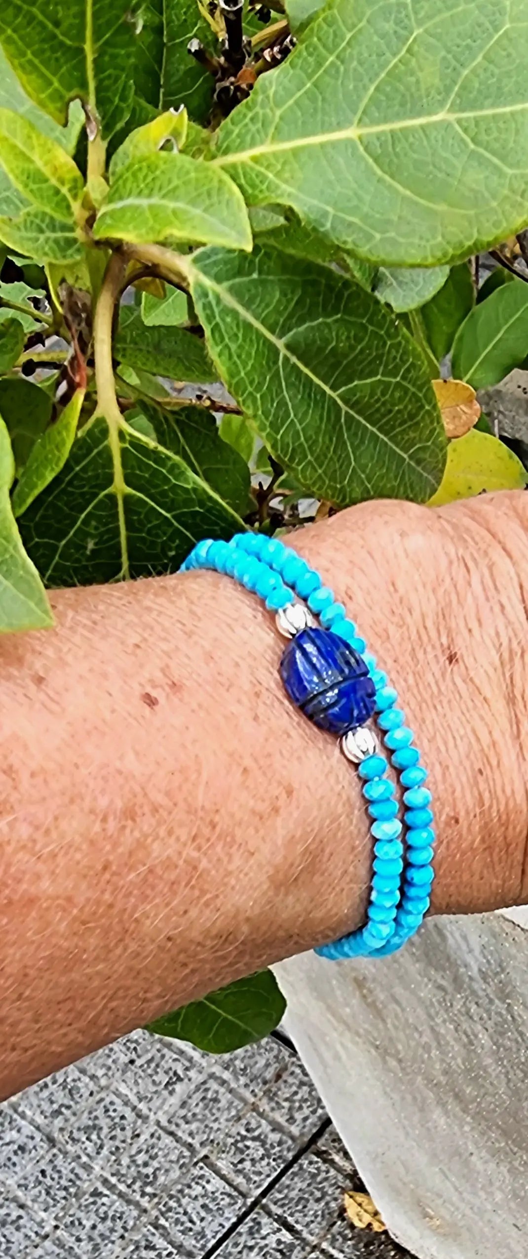 Bracelet Scarabée Bleu https://www.b-tao.be/