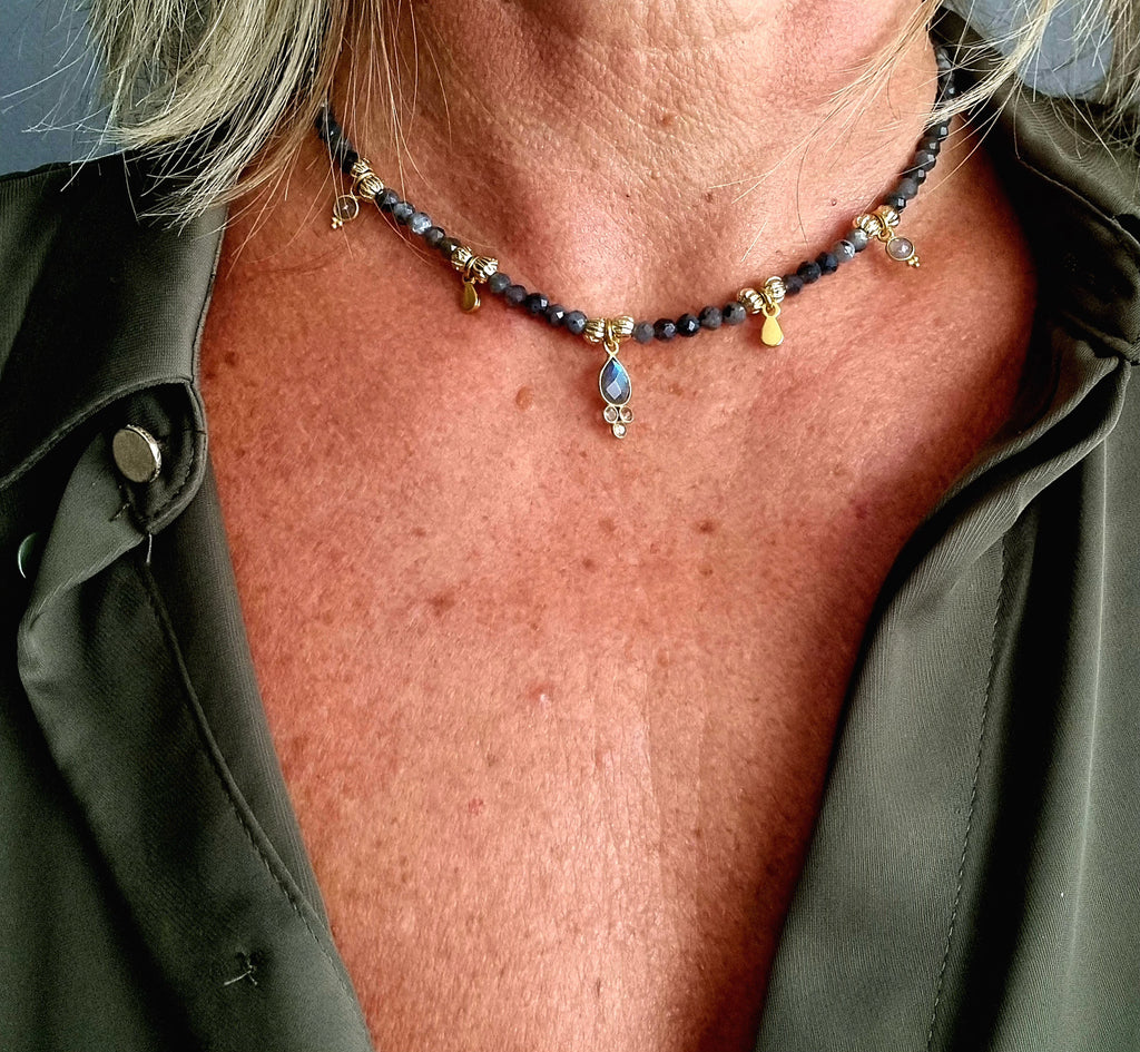 collier " Larmes Dorées " https://www.b-tao.be/