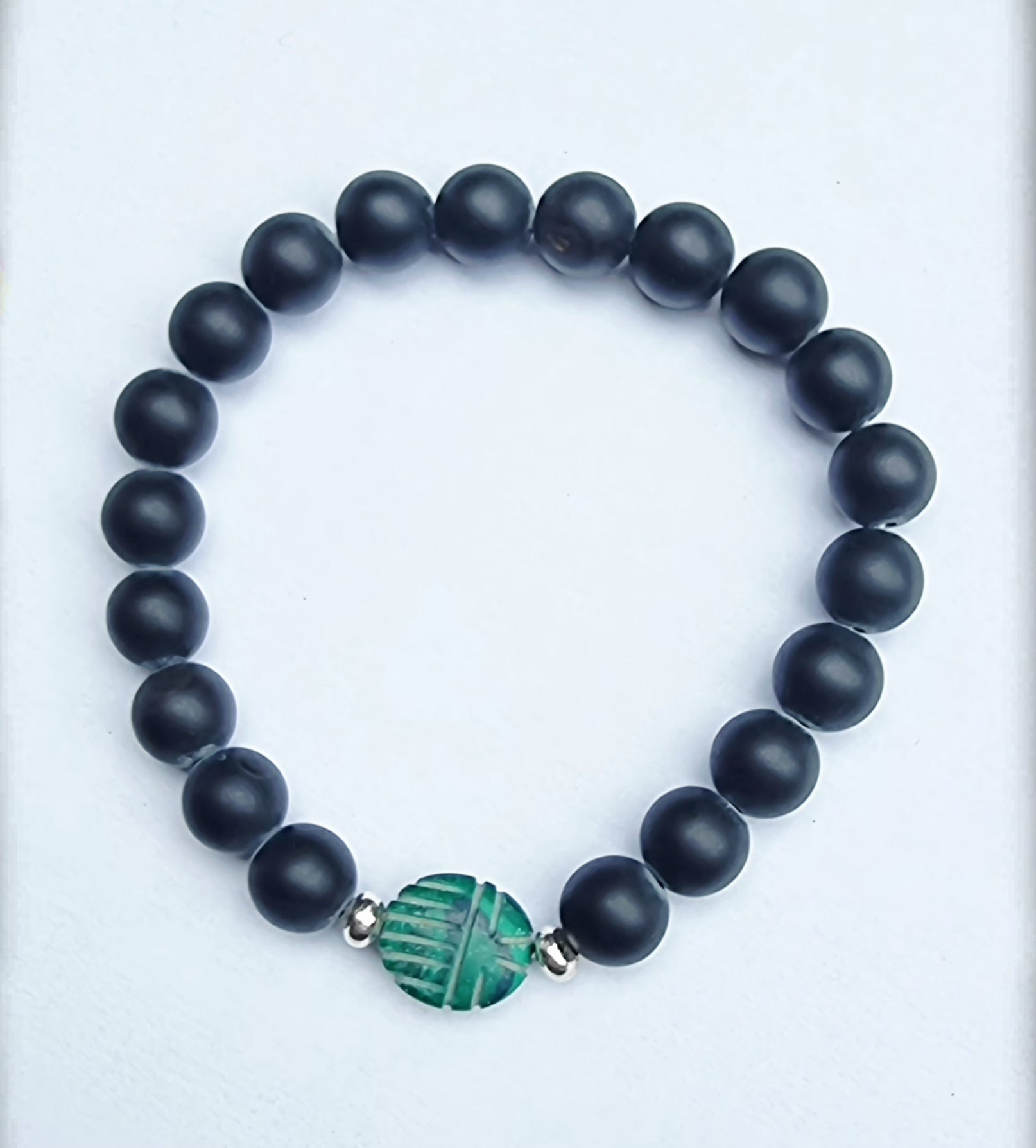 bracelet https://www.b-tao.be/