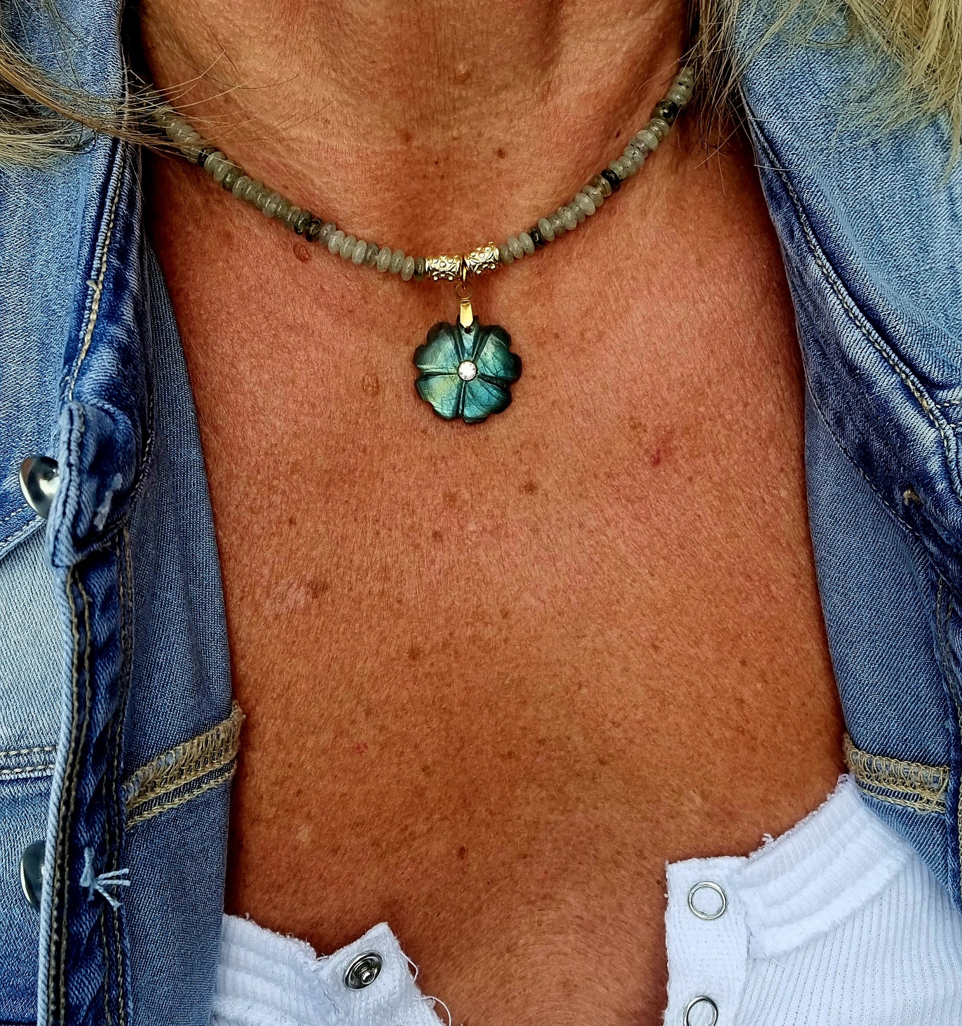 collier " Trèfle d'Ombre " https://www.b-tao.be/