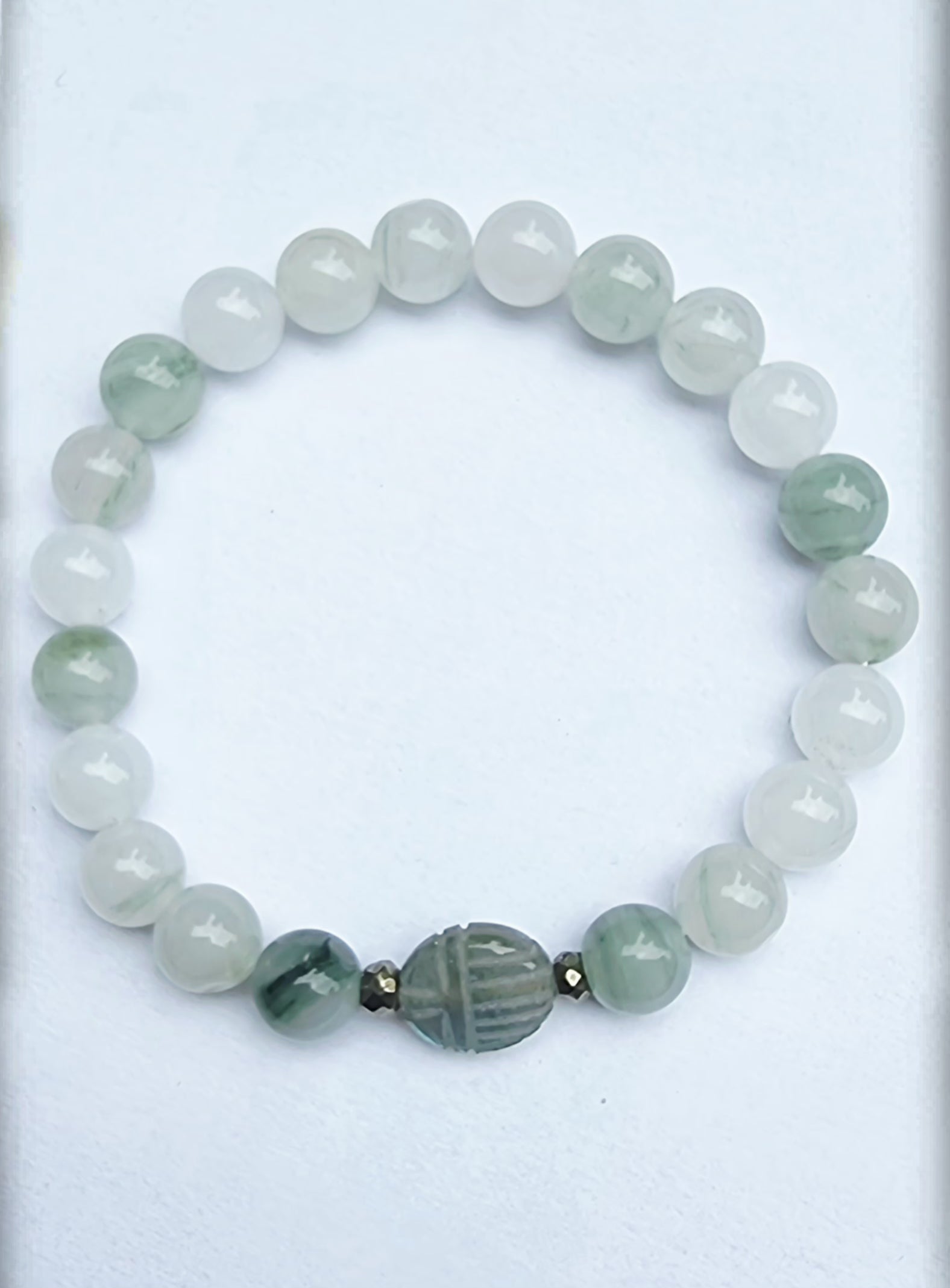 bracelet https://www.b-tao.be/