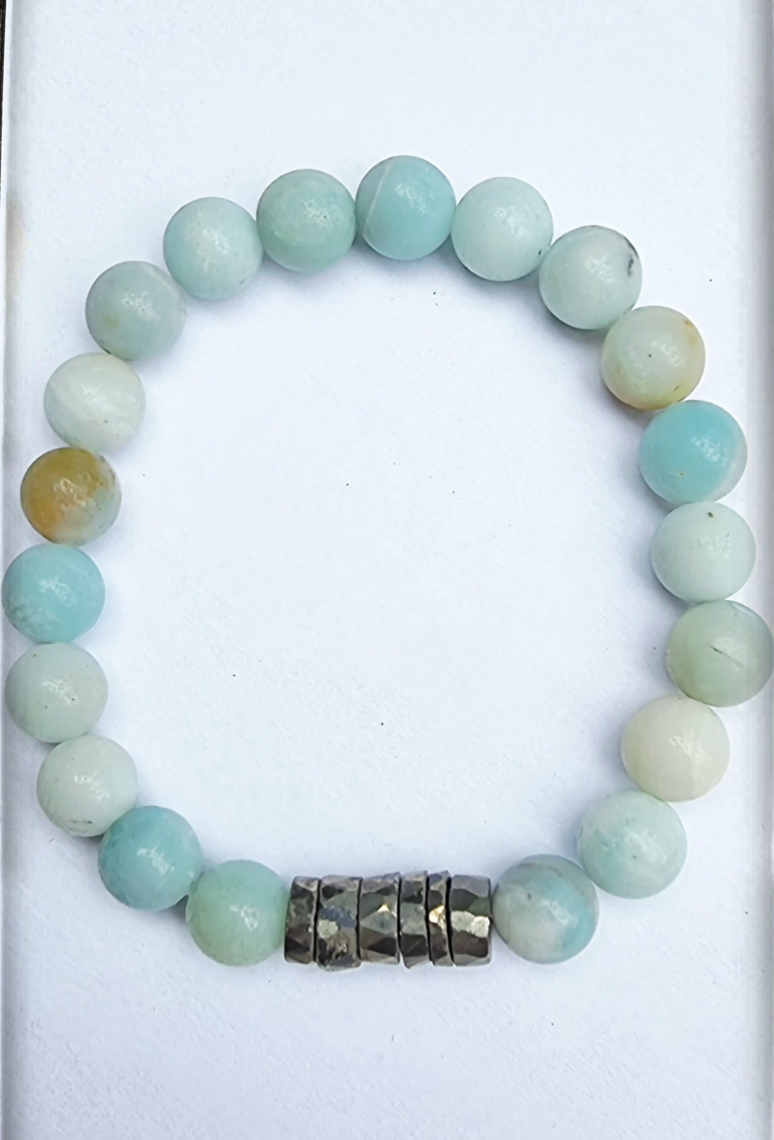 bracelet https://www.b-tao.be/