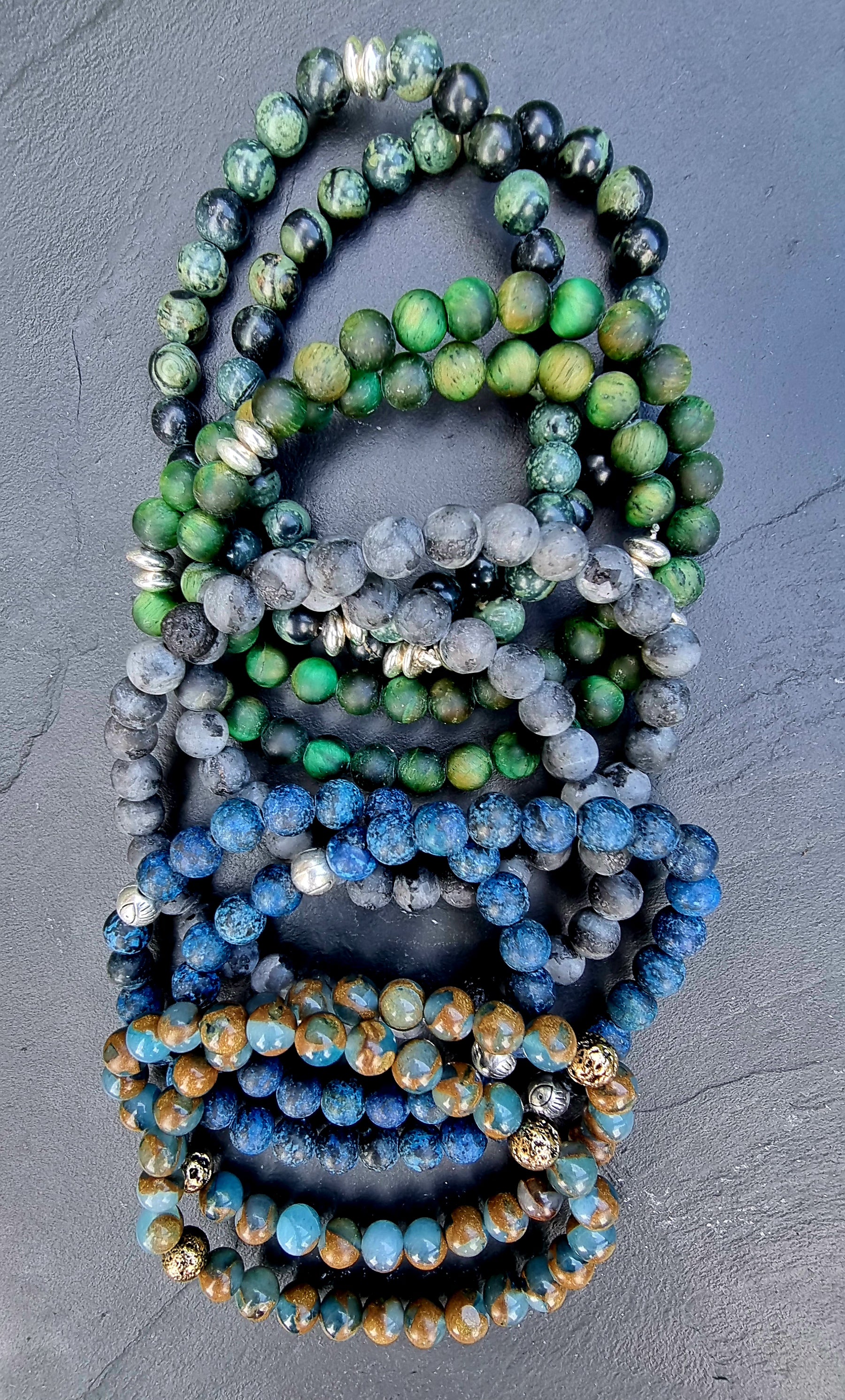 bracelet double tour "Rebel Moonstone" https://www.b-tao.be/