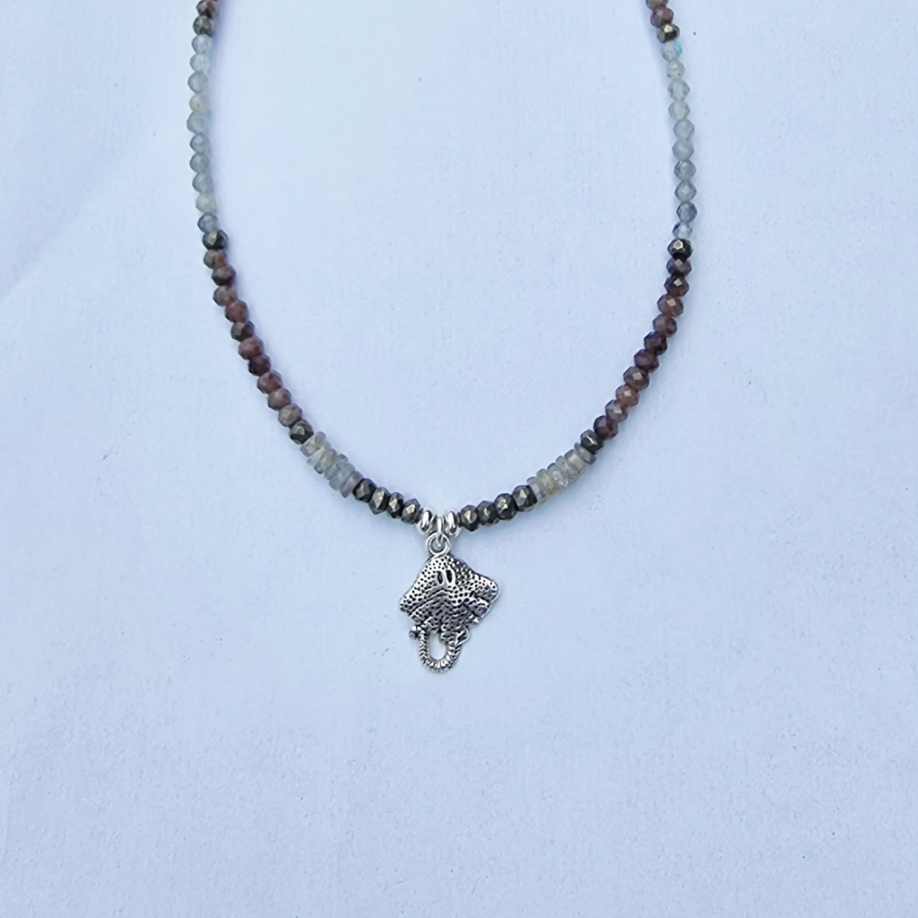 collier " Âme des Abysses " https://www.b-tao.be/