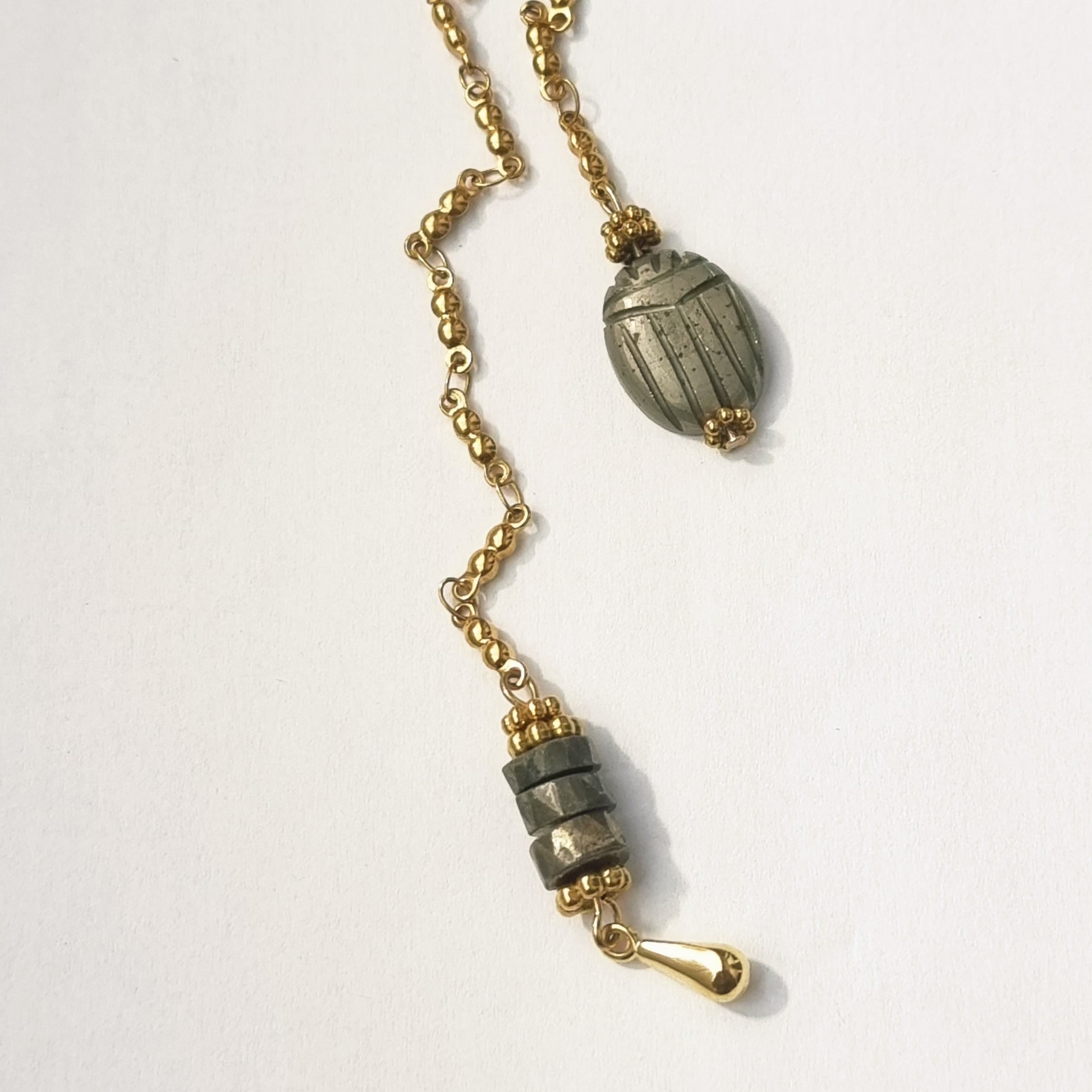 Collier Scarabée https://www.b-tao.be/