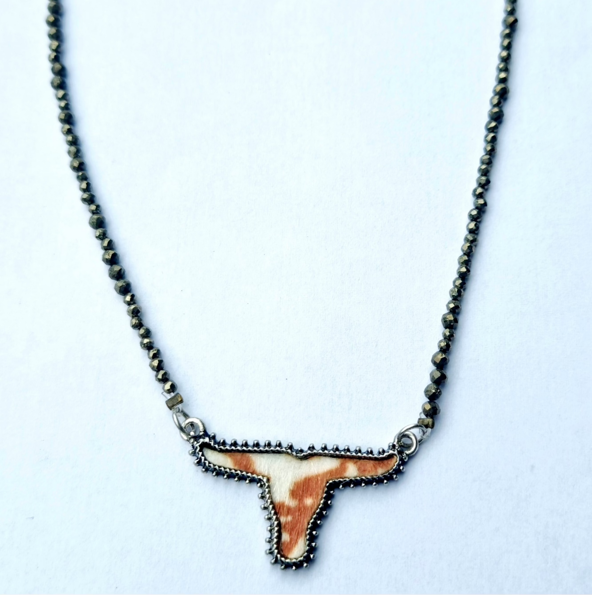 collier "Little Ranch d'éclat" https://www.b-tao.be/