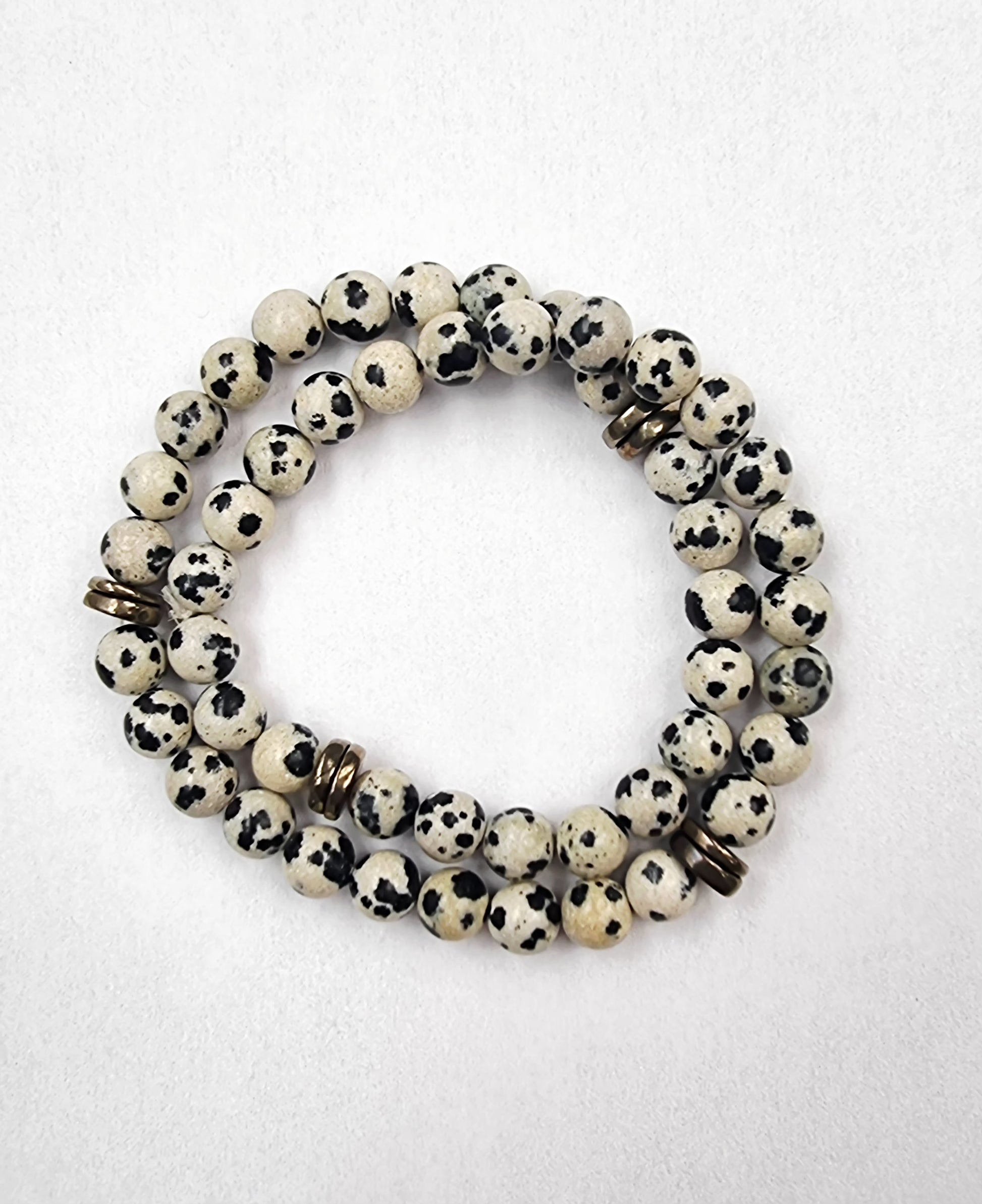 Bracelet Jaspe Dalmatien Harmonie Tacheté - Double Tour Élastiqué https://www.b-tao.be/