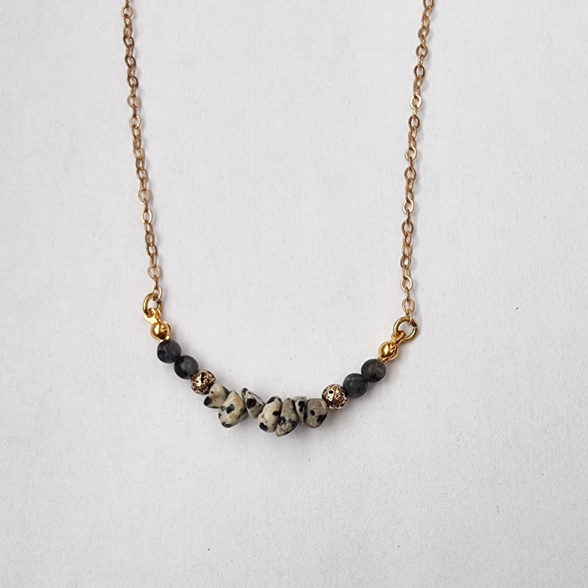 collier " Reflets d'Orage " https://www.b-tao.be/