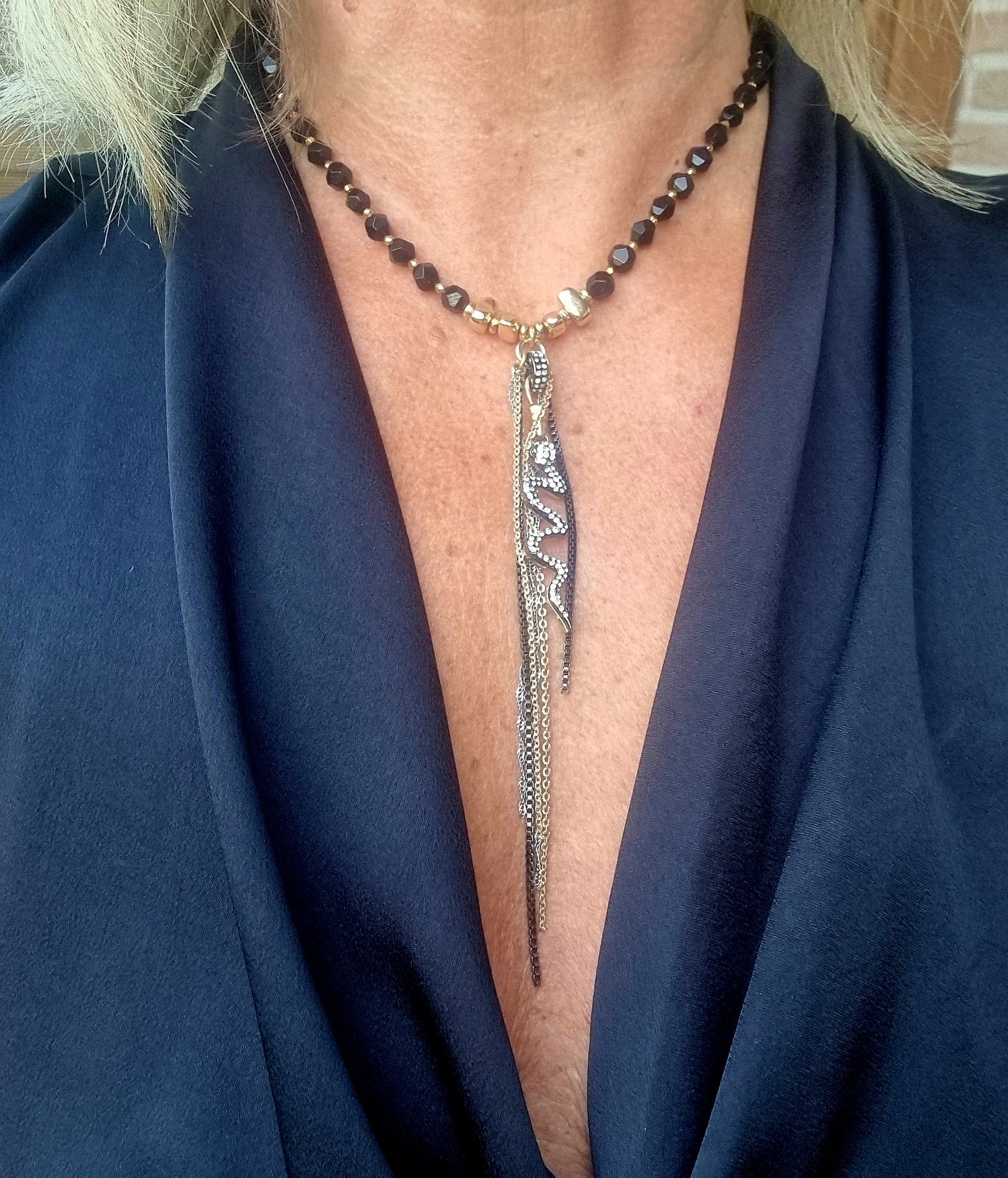 Collier " https://www.b-tao.be/
