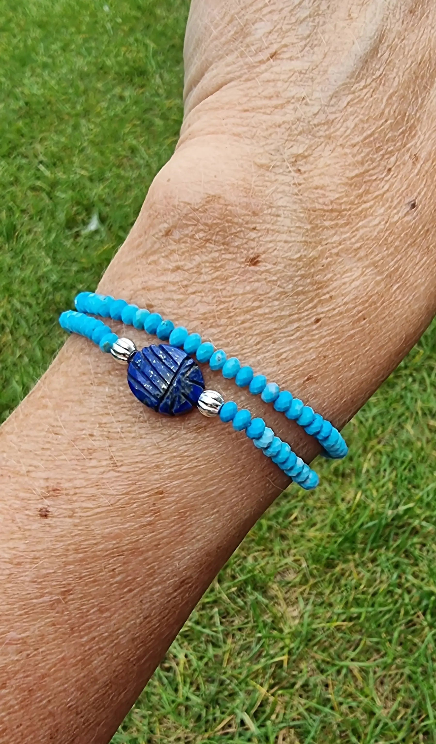 Bracelet Scarabée Bleu https://www.b-tao.be/