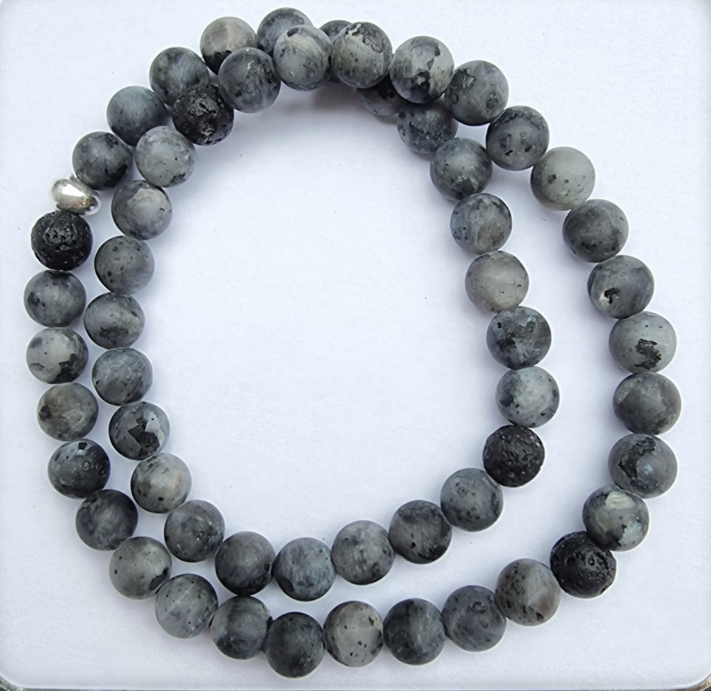 bracelet double tour "Rebel Moonstone" https://www.b-tao.be/